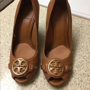 Tory Burch Tan Brown Wedges Authentic